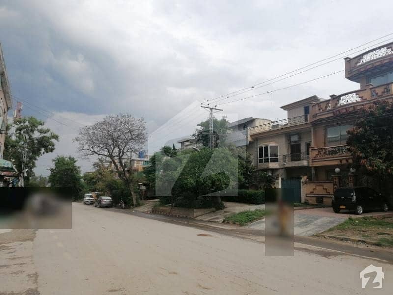 25x40 Double Storey House For Sale In I-10/1