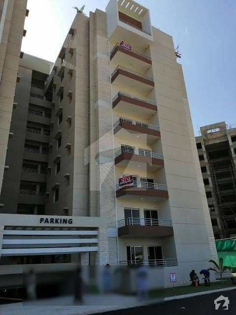 5 Bed D/d 400 Square Yard New Flat Naval Housing Scheme Karsaz Karachi