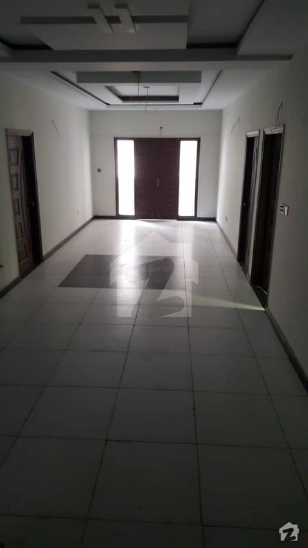 Flat Available For Sale On MA Jinnah Road