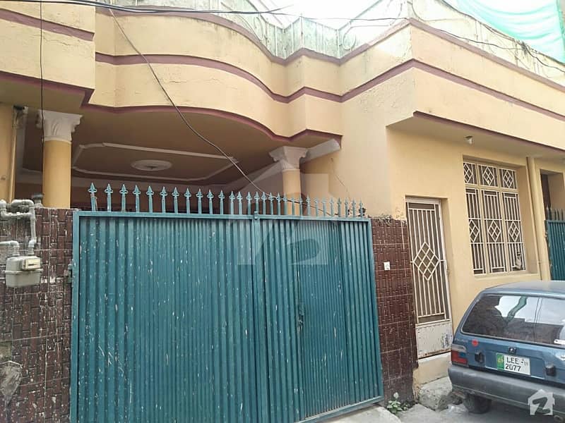 علامہ اقبال ٹاؤن ایبٹ آباد میں 8 مرلہ مکان 95 لاکھ میں برائے فروخت۔ علامہ اقبال ٹاؤن ایبٹ آباد میں 8 مرلہ مکان 95 لاکھ میں برائے فروخت۔