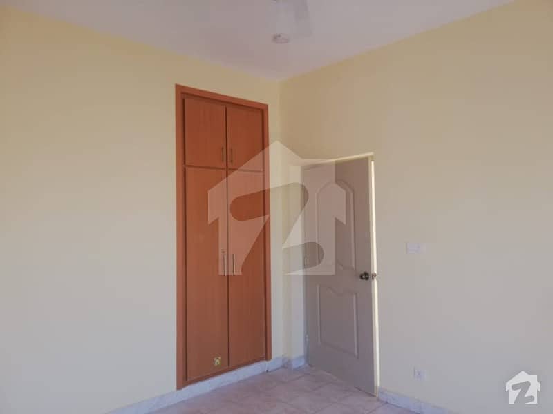 2 Bed Apartment 2nd Floor For Sale