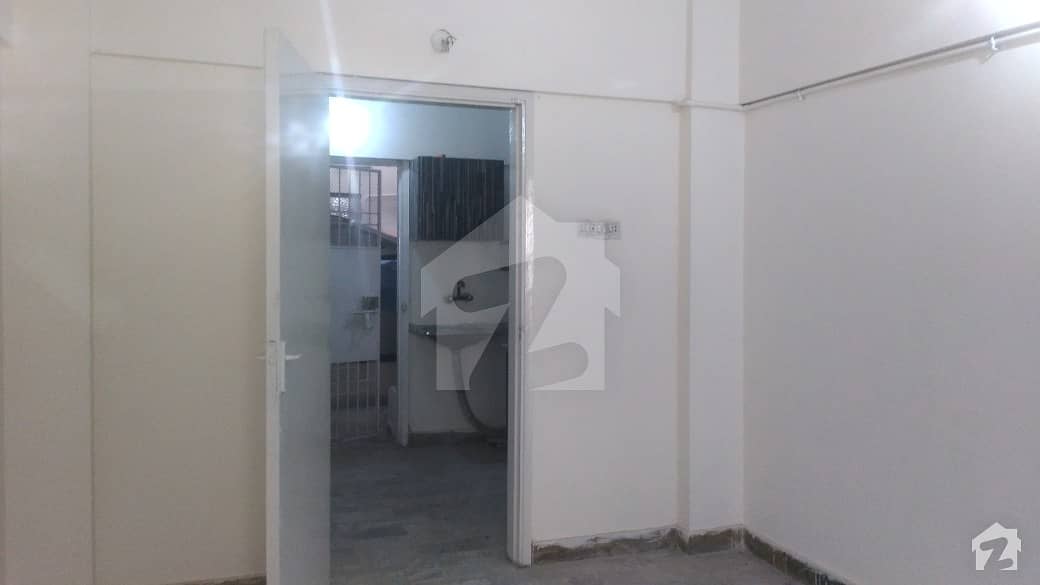Sulaira Luxury 5th Floor Apartment With 1 Bed Lounge For Sale In Gulistan E Jauher Block 13