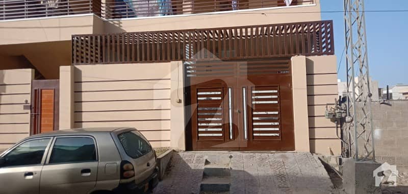300 Square Yard Portion Ground Floor For Sale In Block 3A Gulistan E Jauhar