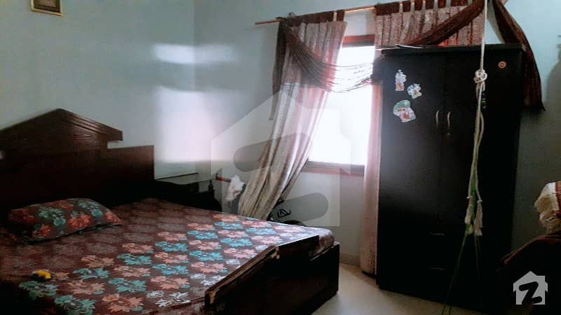 شاہراہِ فیصل کراچی میں 3 کمروں کا 5 مرلہ فلیٹ 48 لاکھ میں برائے فروخت۔