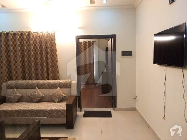 Furnished Flat Available For Rent In Phase 5 Bahria Town