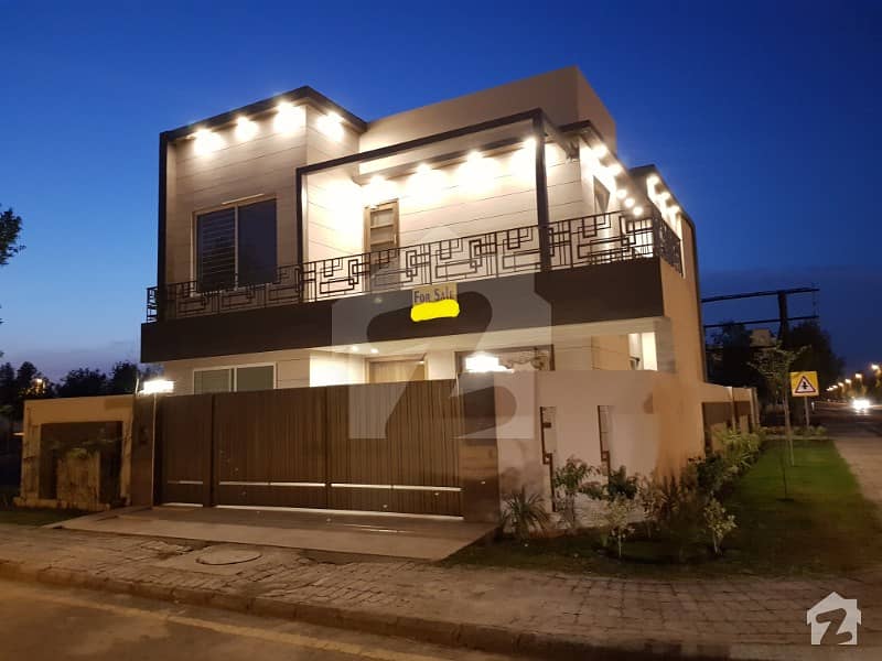 Corner 2 Side Open 11.15 Marla Brand New Beautiful House For Sale In Bahria Town Lahore