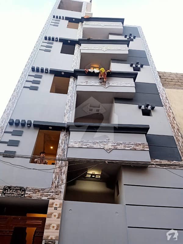 ناظم آباد - بلاک 1 ناظم آباد کراچی میں 4 کمروں کا 6 مرلہ فلیٹ 96 لاکھ میں برائے فروخت۔