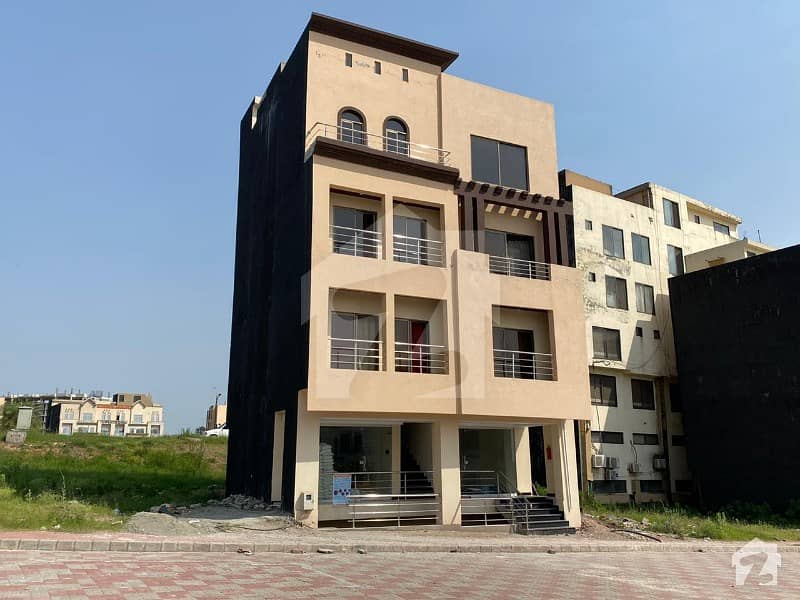 Bahria Enclave Sector A 5 Marla 30X30 Brand New Commercial Plaza Available For Sale In Extra Reasonable Demand In Main Entrance Of Bahria Enclave