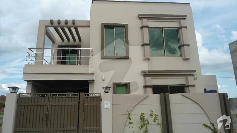 10 marla brand new house for sale in bahria town phase 8 sector B 5 bedrooms
