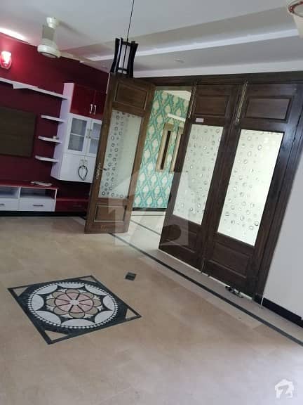 سوان گارڈن ۔ بلاک ڈی سوان گارڈن اسلام آباد میں 4 کمروں کا 6 مرلہ مکان 45 ہزار میں کرایہ پر دستیاب ہے۔