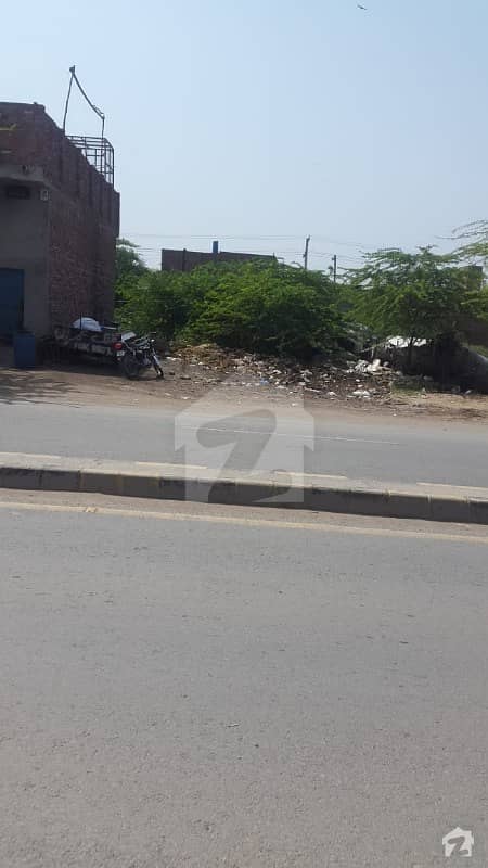 Plot For Sale On Jhumra Road Near By Sugar Mill Phatak Faisalabad