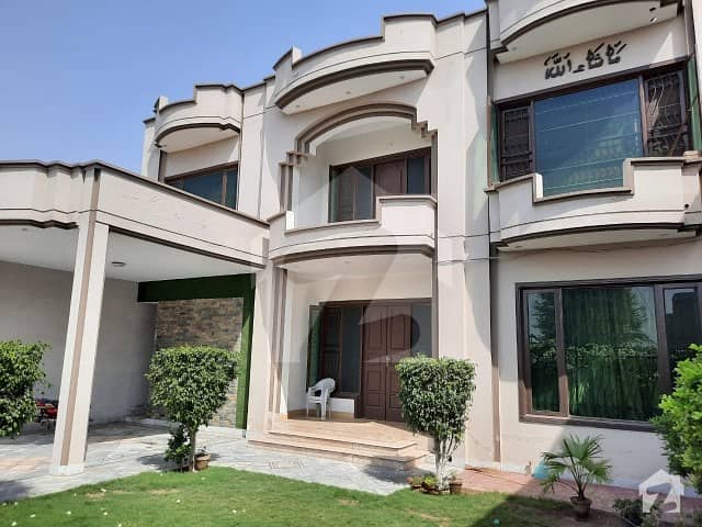 گلشن۔اے۔اقبال فیصل آباد میں 5 کمروں کا 1 کنال مکان 2.25 کروڑ میں برائے فروخت۔