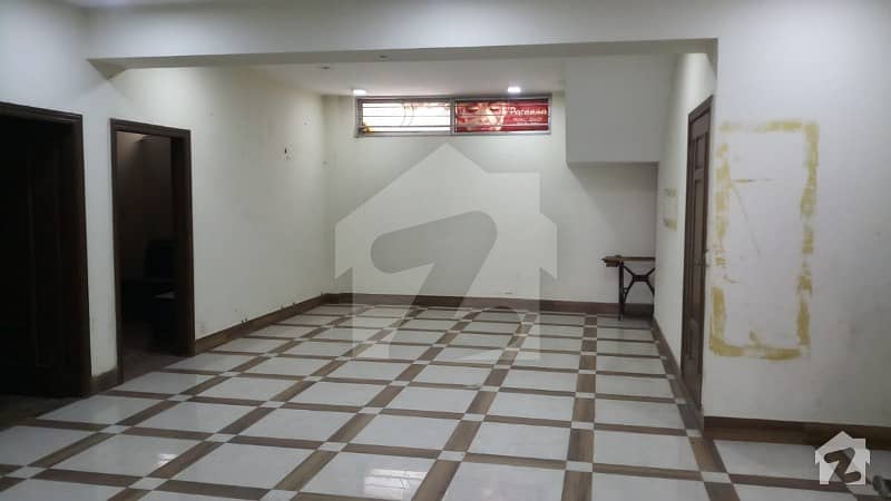 Fully Commercial 10 Marla Basement Hall For Office Use  In Johar Town Block G4 Near Canal Road