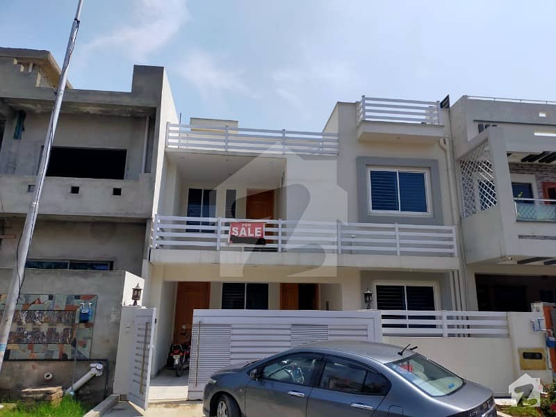 Brand New Triple Story 30x70 House For Sale