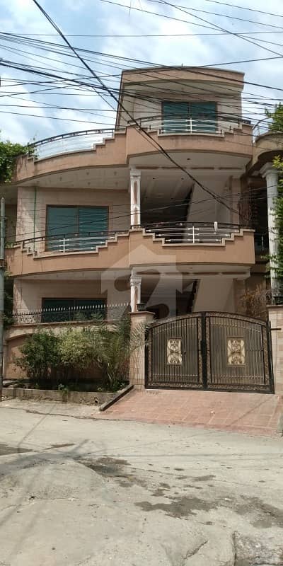 شلے ویلی راولپنڈی میں 5 کمروں کا 7 مرلہ مکان 1.32 کروڑ میں برائے فروخت۔