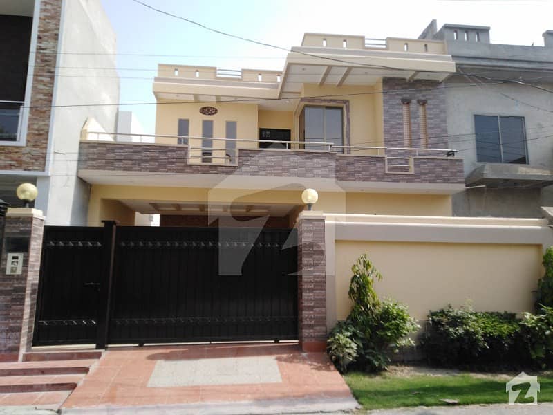10 Marla House For Sale In C Block Of Wapda Town Multan