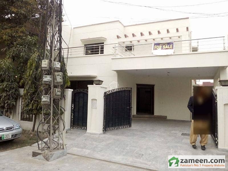 6 Years Old 9 Marla Beautiful House Available In Khuda Bukhsh Colony Near Metro  Airport
