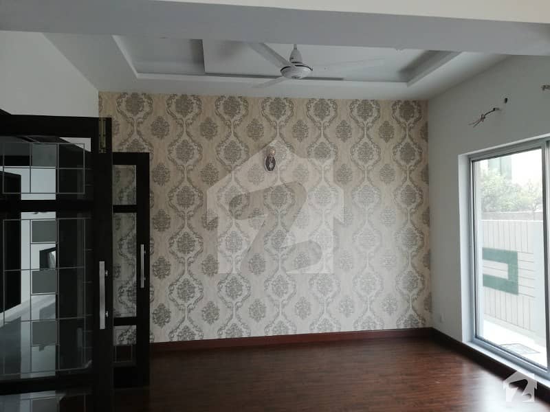 One Kanal Slightly Used Upper Portion For Rent At Sui Gas Housing Society
