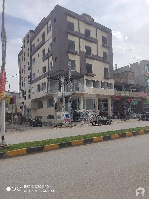 Flat Is Available For Sale In Ghauri Town