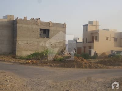 215 Yards Residential Plot For Sale On 1st Commercial Lane All Around Brand New Houses