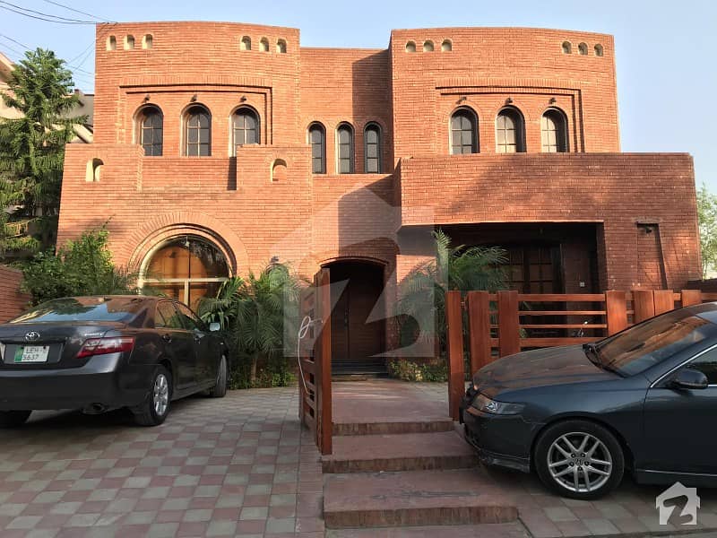 Double Story House Available For Sale On Good Location Double Story House Available For Sale On Good Location