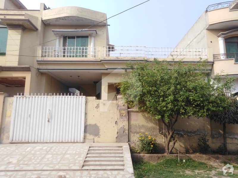 مرغزار آفیسرز کالونی ۔ بلاک آر مرغزار آفیسرز کالونی لاہور میں 3 کمروں کا 10 مرلہ مکان 1.35 کروڑ میں برائے فروخت۔