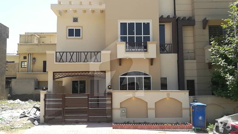 Bahria Town Phase 8  5 Marla Designer Park Face House With Proper Spacious Rooms Just Like 10 Marla House