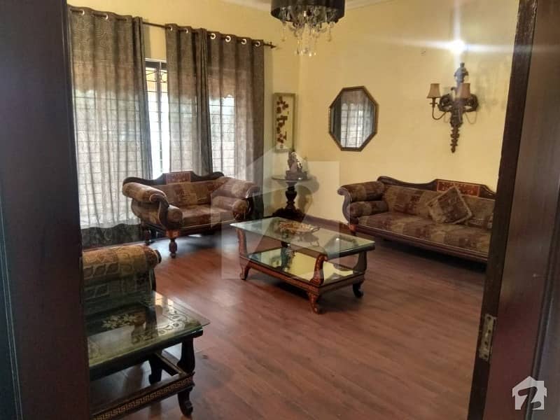 10 Marla Corner Villa For Sale In Dha Phase 8