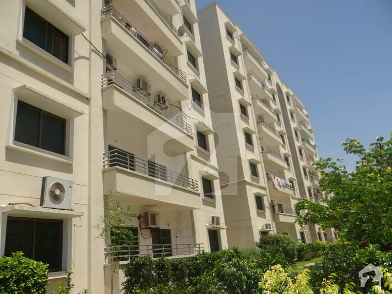 3 Bed Rooms Luxury Apartment At Ground Floor In Askari 11  For Sale