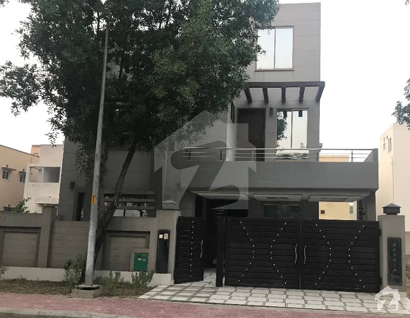 A Nicely Build 10 Marla Brand New House Is Available For Sale In Bahria Town Lahore