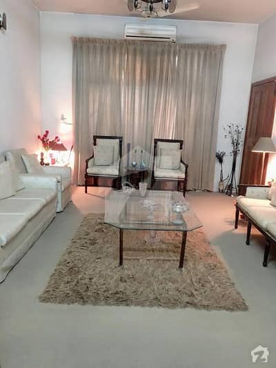 Facing Park Spacious Beautiful View 7 Marla House For Sale Facing Park Spacious Beautiful View 7 Marla House For Sale