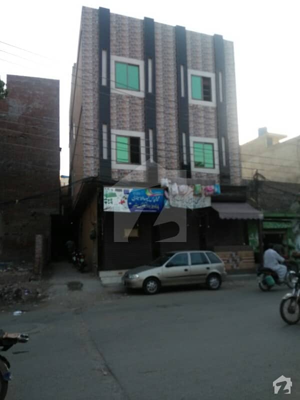 سمن آباد لاہور میں 2 کمروں کا 3 مرلہ فلیٹ 28 لاکھ میں برائے فروخت۔
