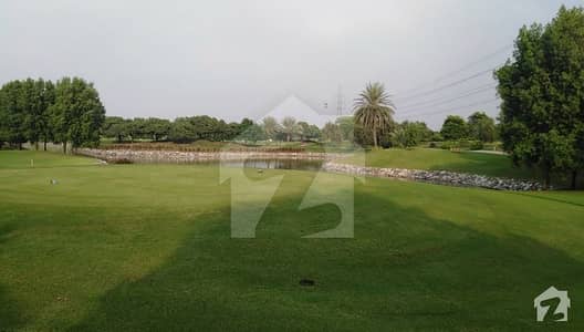 5 Bed Beautiful Corner House And Facing Park Available For Rent 5 Bed Beautiful Corner House And Facing Park Available For Rent
