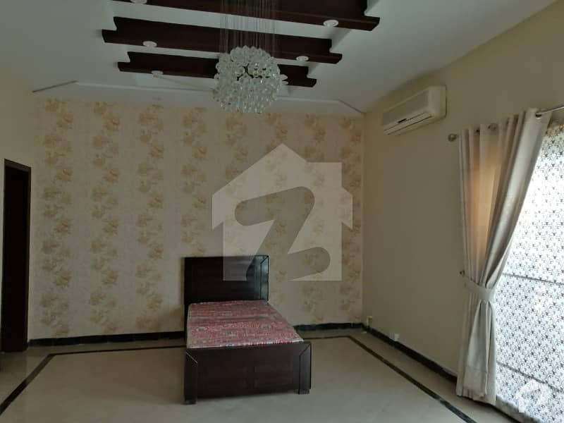 1 Kanal Double Unit House Is Available For Rent