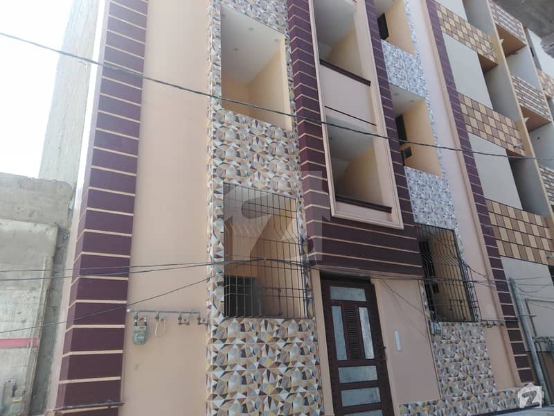 اللہ والا ٹاؤن کورنگی کراچی میں 2 کمروں کا 2 مرلہ فلیٹ 25 لاکھ میں برائے فروخت۔