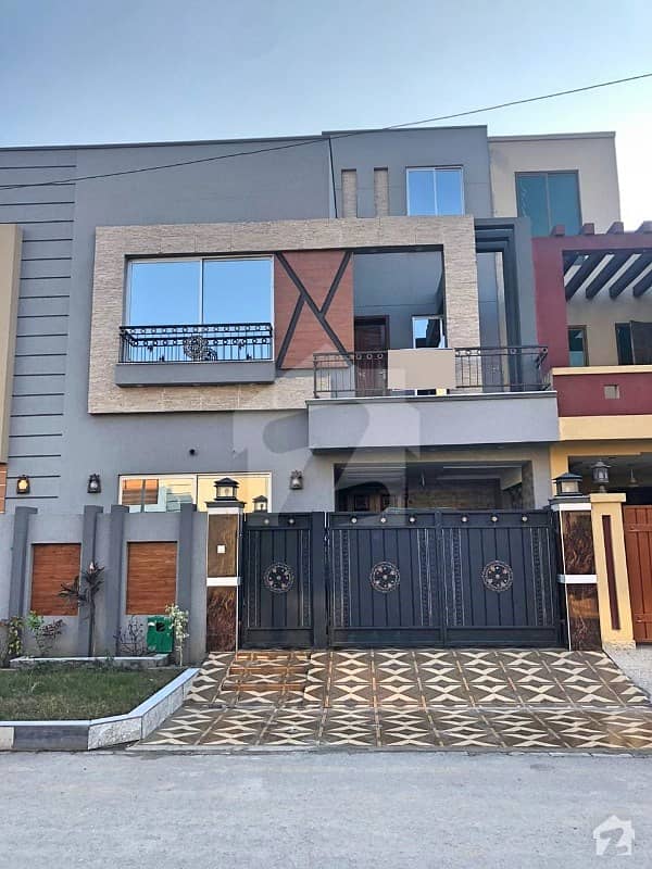 5 Marla Brand New Modern House For Sale In Bb Block Sector D Bahria Town