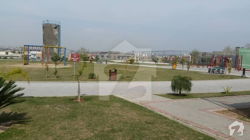 Stunning Location, 1 Kanal Plot In Dha Phase 2 Sector B