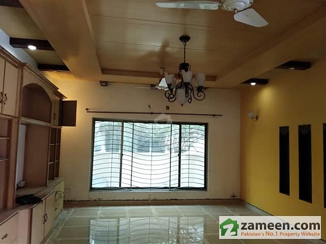 1 Kanal Double Unit Slightly Used House Owner Needy Bungalow For Sale In DHA Phase 4