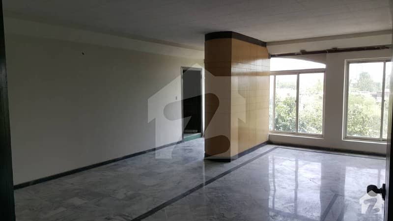 Independent Building On Rent With Huge Parking Lot In G-10 Islamabad