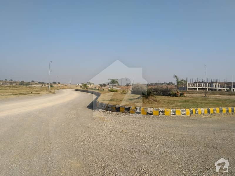 30x70 Plot Available In PECHS Near To Mumtaz City New Airport Islamabad
