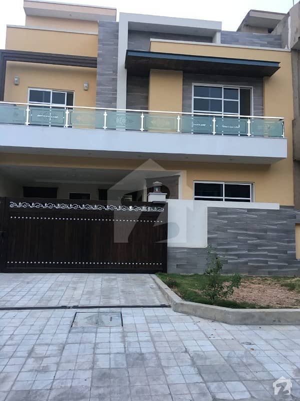 Brand New House Size 30 X 60 For Sale In G-13/2 Phase 2 Islamabad