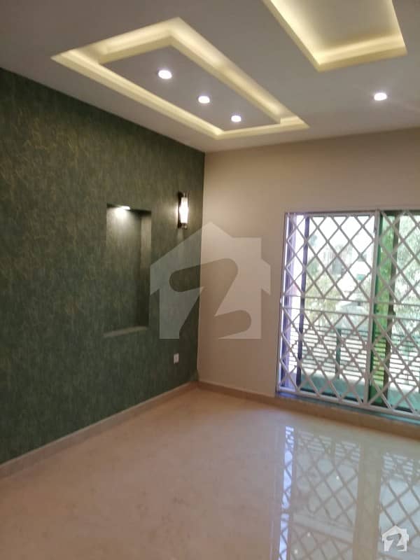 10 Marla House For Sale In Jasmine Block Bahria Town