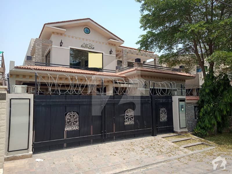 Defence One Kanal House For Rent In Dha Lahore