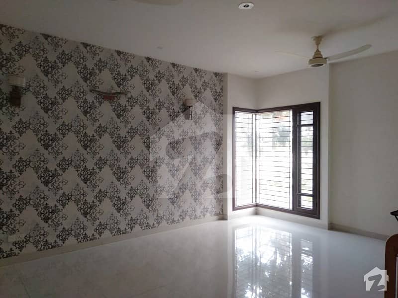 500 Yards Slightly Used Owner Built Beautiful Bungalow For Sale Main Phase 6