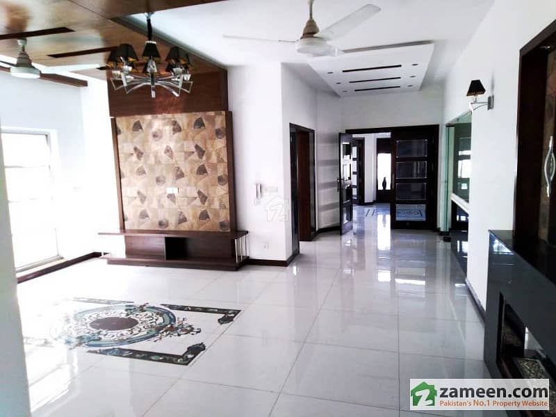 1 Kanal Beautiful Brand New Royal Design Modern Luxury Bungalow For Rent In Dha Phase 6