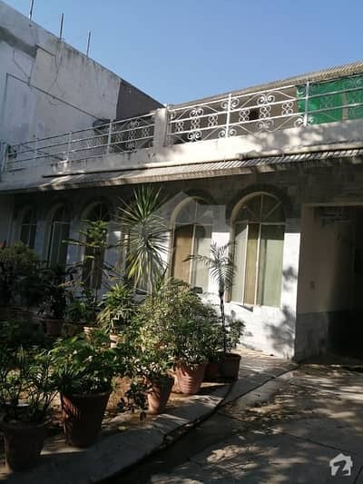 40x80 House For Sale In G9 40x80 House For Sale In G9