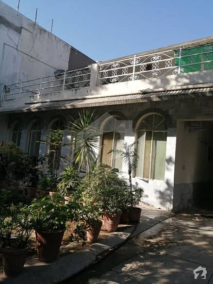40x80 House For Sale In G9 40x80 House For Sale In G9