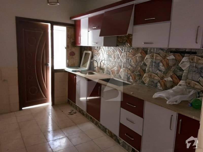 3 Bed 1950 Sq Ft Luxury Apartment With All Luxury Facilities