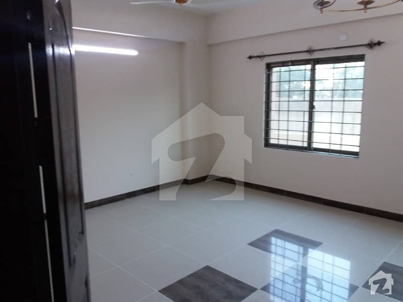 5th Floor 3 Bedroom Flat Is Available For Sale