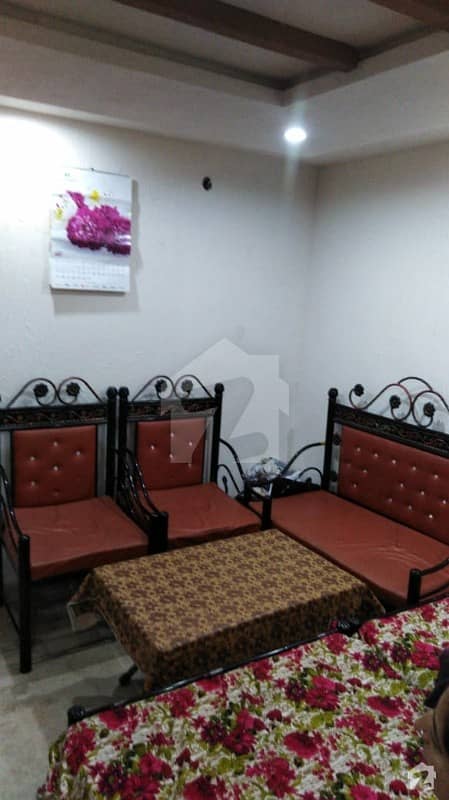 گلستان کالونی راولپنڈی میں 4 کمروں کا 4 مرلہ مکان 65 لاکھ میں برائے فروخت۔